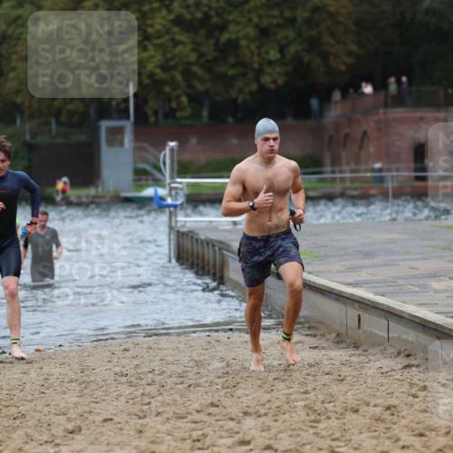 13.09.2026 - Stadtparktriathlon Mo-Foto http://msf.ph/oto/10258857 13.09.2026 11:54:50 Schwimmen 949, 959, 983, 1016, 1022, 1068 meine-sportfotos.de