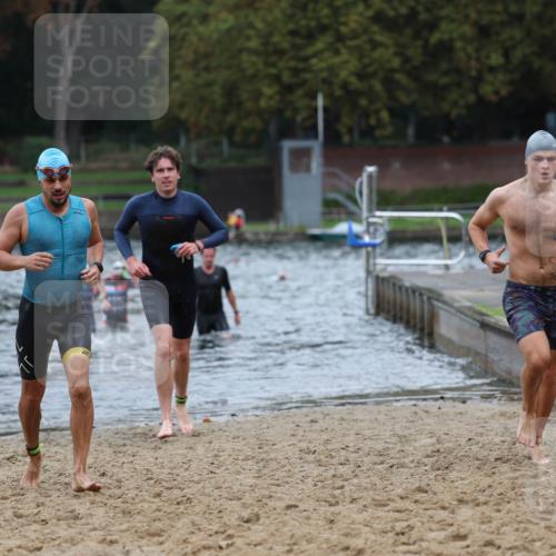 13.09.2026 - Stadtparktriathlon Mo-Foto http://msf.ph/oto/10258859 13.09.2026 11:54:51 Schwimmen 949, 959, 983, 1016, 1022, 1068 meine-sportfotos.de