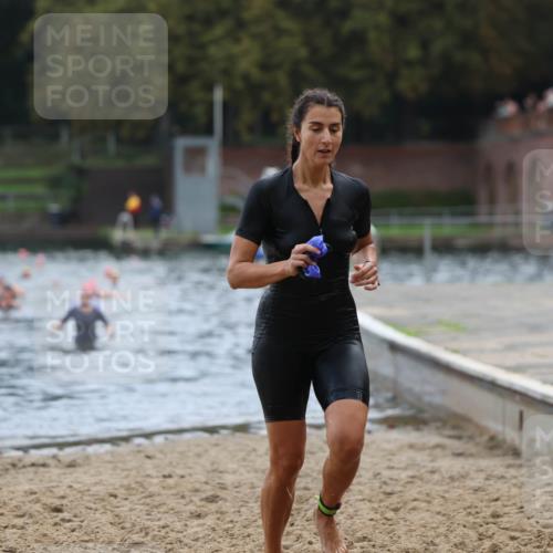 13.09.2026 - Stadtparktriathlon Mo-Foto http://msf.ph/oto/10258878 13.09.2026 11:14:38 Schwimmen 824 meine-sportfotos.de