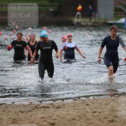 13.09.2026 - Stadtparktriathlon Mo-Foto http://msf.ph/oto/10258895 13.09.2026 11:14:48 Schwimmen 732, 800 meine-sportfotos.de