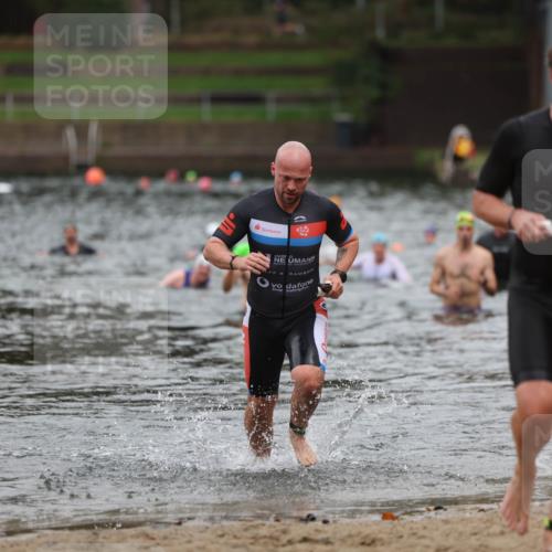 13.09.2026 - Stadtparktriathlon Mo-Foto http://msf.ph/oto/10258911 13.09.2026 11:55:01 Schwimmen 949, 1022, 1064 meine-sportfotos.de