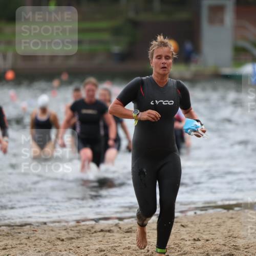 13.09.2026 - Stadtparktriathlon Mo-Foto http://msf.ph/oto/10258921 13.09.2026 11:14:56 Schwimmen 714, 732, 756, 759, 773, 800, 804, 806, 807 meine-sportfotos.de