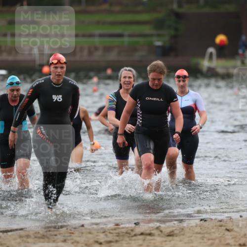 13.09.2026 - Stadtparktriathlon Mo-Foto http://msf.ph/oto/10258931 13.09.2026 11:14:58 Schwimmen 714, 732, 738, 756, 759, 773, 800, 804, 806, 807 meine-sportfotos.de
