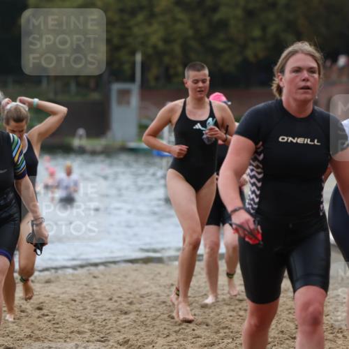 13.09.2026 - Stadtparktriathlon Mo-Foto http://msf.ph/oto/10258960 13.09.2026 11:15:08 Schwimmen 714, 729, 738, 756, 759, 765, 773, 804, 806, 807 meine-sportfotos.de
