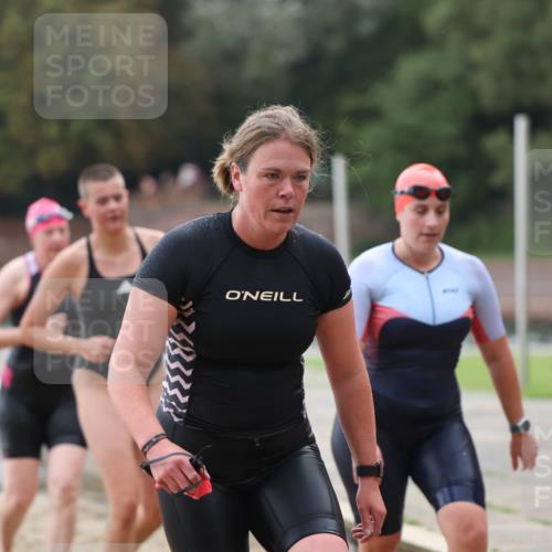 13.09.2026 - Stadtparktriathlon Mo-Foto http://msf.ph/oto/10258966 13.09.2026 11:15:09 Schwimmen 714, 729, 738, 756, 759, 765, 773, 804, 806, 807 meine-sportfotos.de