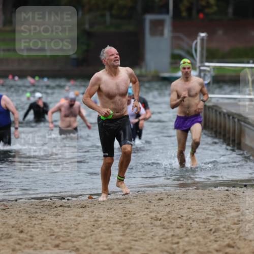 13.09.2026 - Stadtparktriathlon Mo-Foto http://msf.ph/oto/10258993 13.09.2026 11:55:14 Schwimmen 966, 1020, 1027, 1029, 1033, 1058 meine-sportfotos.de