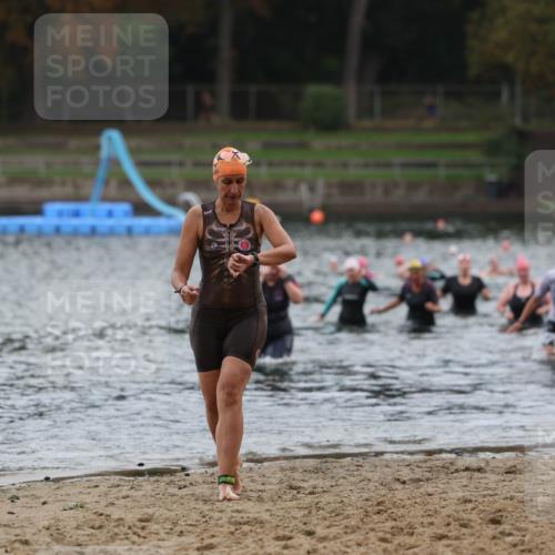 13.09.2026 - Stadtparktriathlon Mo-Foto http://msf.ph/oto/10258996 13.09.2026 11:15:15 Schwimmen 729, 738, 765, 803 meine-sportfotos.de