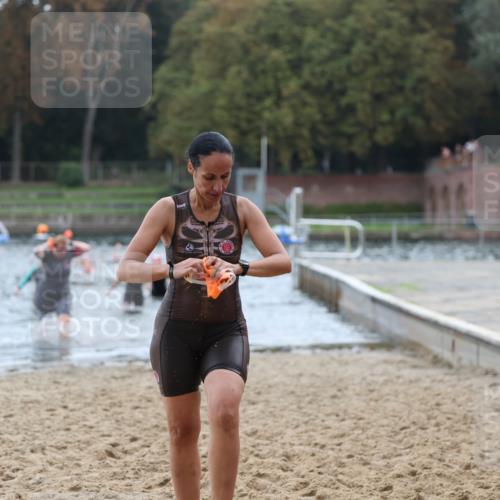 13.09.2026 - Stadtparktriathlon Mo-Foto http://msf.ph/oto/10259032 13.09.2026 11:15:21 Schwimmen 722, 729, 758, 765, 803 meine-sportfotos.de