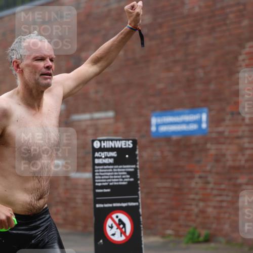 13.09.2026 - Stadtparktriathlon Mo-Foto http://msf.ph/oto/10259035 13.09.2026 11:55:19 Schwimmen 966, 1020, 1027, 1029, 1033, 1058 meine-sportfotos.de