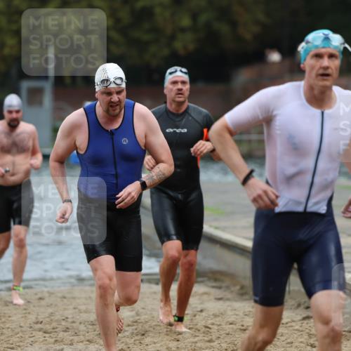 13.09.2026 - Stadtparktriathlon Mo-Foto http://msf.ph/oto/10259061 13.09.2026 11:55:24 Schwimmen 950, 966, 979, 1020, 1033, 1058 meine-sportfotos.de