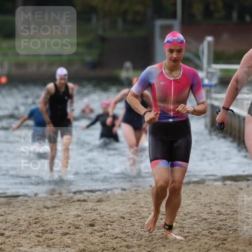 13.09.2026 - Stadtparktriathlon Mo-Foto http://msf.ph/oto/10259126 13.09.2026 11:15:47 Schwimmen 712, 739, 763, 794, 795, 802, 816, 819 meine-sportfotos.de