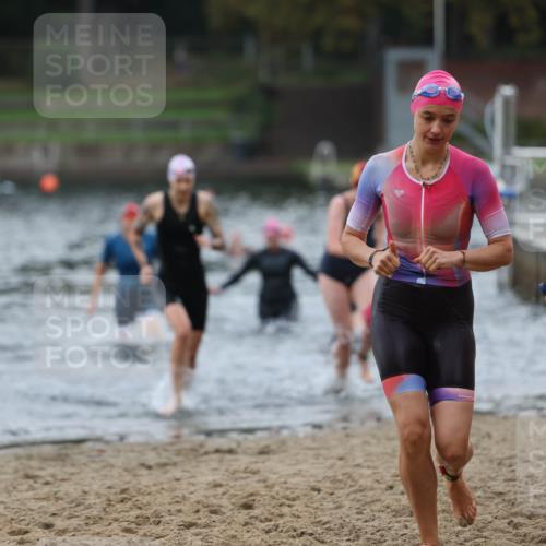 13.09.2026 - Stadtparktriathlon Mo-Foto http://msf.ph/oto/10259128 13.09.2026 11:15:47 Schwimmen 712, 739, 763, 794, 795, 802, 816, 819 meine-sportfotos.de