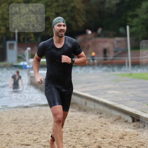 13.09.2026 - Stadtparktriathlon Mo-Foto http://msf.ph/oto/10259133 13.09.2026 11:55:38 Schwimmen 950, 979, 1004, 1039, 1052 meine-sportfotos.de