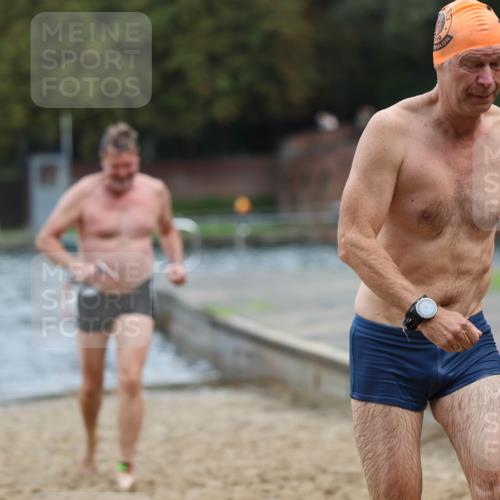 13.09.2026 - Stadtparktriathlon Mo-Foto http://msf.ph/oto/10259157 13.09.2026 11:55:41 Schwimmen 950, 1004, 1039, 1052 meine-sportfotos.de