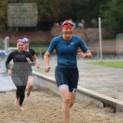 13.09.2026 - Stadtparktriathlon Mo-Foto http://msf.ph/oto/10259177 13.09.2026 11:15:57 Schwimmen 712, 763, 795, 816, 819 meine-sportfotos.de
