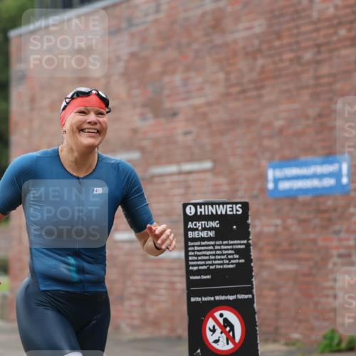 13.09.2026 - Stadtparktriathlon Mo-Foto http://msf.ph/oto/10259185 13.09.2026 11:15:58 Schwimmen 795, 816, 819 meine-sportfotos.de