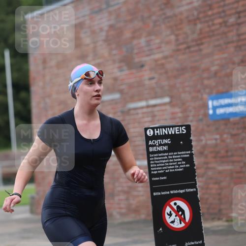 13.09.2026 - Stadtparktriathlon Mo-Foto http://msf.ph/oto/10259199 13.09.2026 11:16:00 Schwimmen 795, 816, 819 meine-sportfotos.de