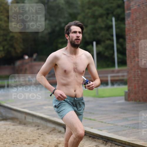 13.09.2026 - Stadtparktriathlon Mo-Foto http://msf.ph/oto/10259264 13.09.2026 11:56:13 Schwimmen 996 meine-sportfotos.de