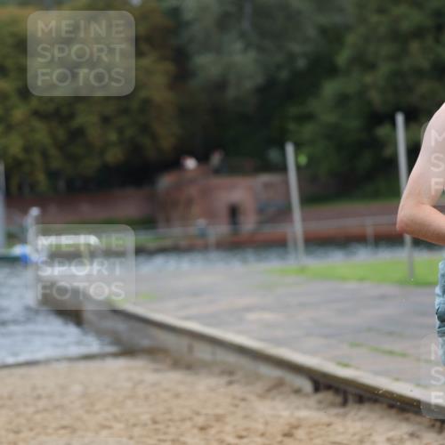 13.09.2026 - Stadtparktriathlon Mo-Foto http://msf.ph/oto/10259267 13.09.2026 11:56:13 Schwimmen 996 meine-sportfotos.de