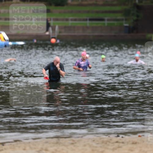 13.09.2026 - Stadtparktriathlon Mo-Foto http://msf.ph/oto/10259270 13.09.2026 11:56:35 Schwimmen  meine-sportfotos.de