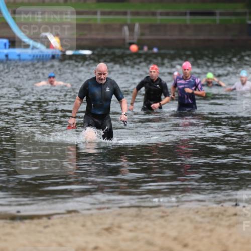 13.09.2026 - Stadtparktriathlon Mo-Foto http://msf.ph/oto/10259282 13.09.2026 11:56:42 Schwimmen 953 meine-sportfotos.de