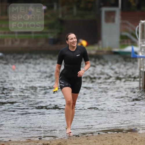 13.09.2026 - Stadtparktriathlon Mo-Foto http://msf.ph/oto/10259283 13.09.2026 11:16:37 Schwimmen 744 meine-sportfotos.de