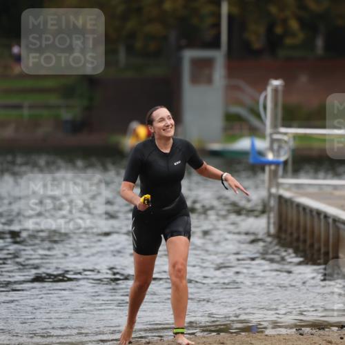 13.09.2026 - Stadtparktriathlon Mo-Foto http://msf.ph/oto/10259287 13.09.2026 11:16:37 Schwimmen 744 meine-sportfotos.de