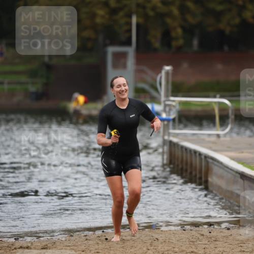 13.09.2026 - Stadtparktriathlon Mo-Foto http://msf.ph/oto/10259290 13.09.2026 11:16:38 Schwimmen 744 meine-sportfotos.de