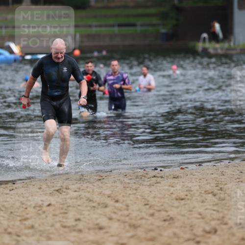 13.09.2026 - Stadtparktriathlon Mo-Foto http://msf.ph/oto/10259297 13.09.2026 11:56:48 Schwimmen 953, 1044, 1047 meine-sportfotos.de