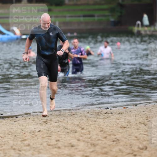 13.09.2026 - Stadtparktriathlon Mo-Foto http://msf.ph/oto/10259306 13.09.2026 11:56:48 Schwimmen 953, 1044, 1047 meine-sportfotos.de