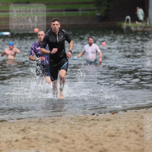 13.09.2026 - Stadtparktriathlon Mo-Foto http://msf.ph/oto/10259318 13.09.2026 11:56:53 Schwimmen 953, 1044, 1047 meine-sportfotos.de