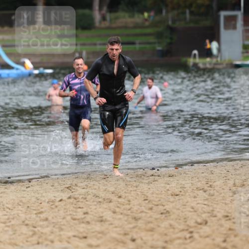 13.09.2026 - Stadtparktriathlon Mo-Foto http://msf.ph/oto/10259330 13.09.2026 11:56:55 Schwimmen 953, 1044, 1047 meine-sportfotos.de