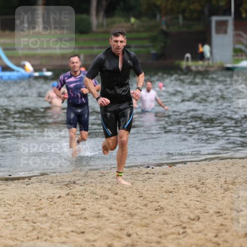 13.09.2026 - Stadtparktriathlon Mo-Foto http://msf.ph/oto/10259337 13.09.2026 11:56:55 Schwimmen 953, 1044, 1047 meine-sportfotos.de