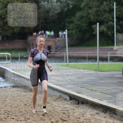 13.09.2026 - Stadtparktriathlon Mo-Foto http://msf.ph/oto/10259374 13.09.2026 11:17:32 Schwimmen 761 meine-sportfotos.de
