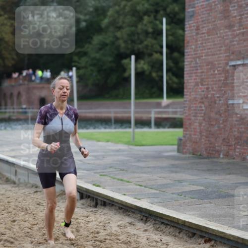 13.09.2026 - Stadtparktriathlon Mo-Foto http://msf.ph/oto/10259379 13.09.2026 11:17:33 Schwimmen 761 meine-sportfotos.de