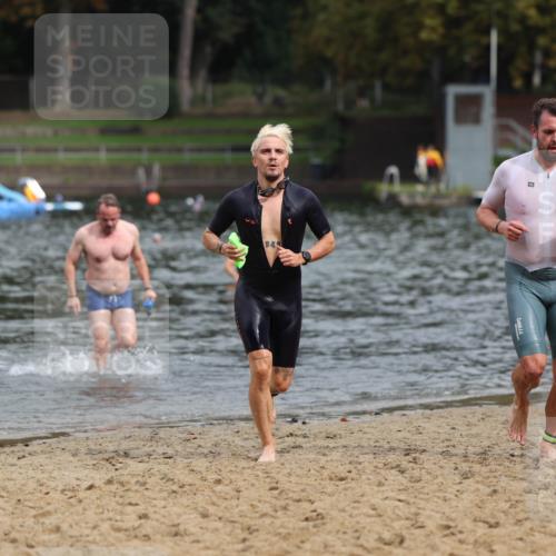 13.09.2026 - Stadtparktriathlon Mo-Foto http://msf.ph/oto/10259386 13.09.2026 11:57:11 Schwimmen 981, 1008, 1015 meine-sportfotos.de