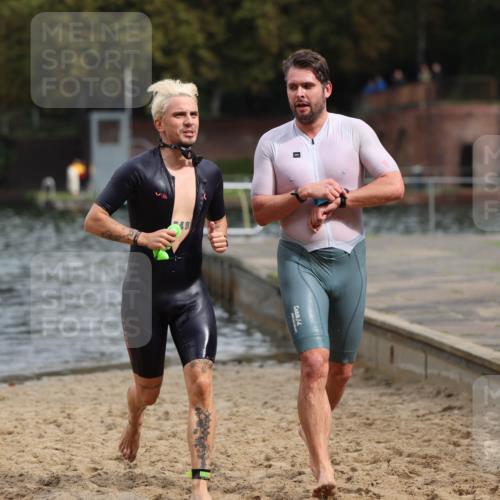 13.09.2026 - Stadtparktriathlon Mo-Foto http://msf.ph/oto/10259400 13.09.2026 11:57:13 Schwimmen 981, 1008, 1015 meine-sportfotos.de
