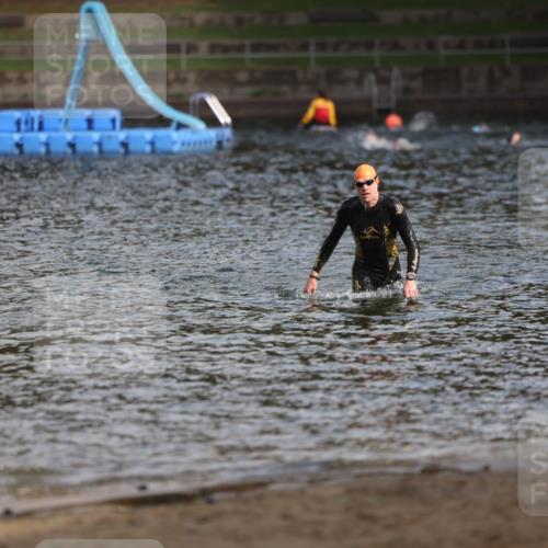 13.09.2026 - Stadtparktriathlon Mo-Foto http://msf.ph/oto/10259401 13.09.2026 11:28:34 Schwimmen 834, 840 meine-sportfotos.de