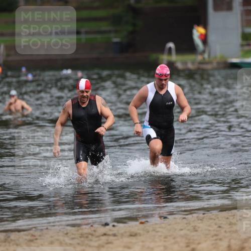 13.09.2026 - Stadtparktriathlon Mo-Foto http://msf.ph/oto/10259431 13.09.2026 11:57:26 Schwimmen 1025, 1065 meine-sportfotos.de