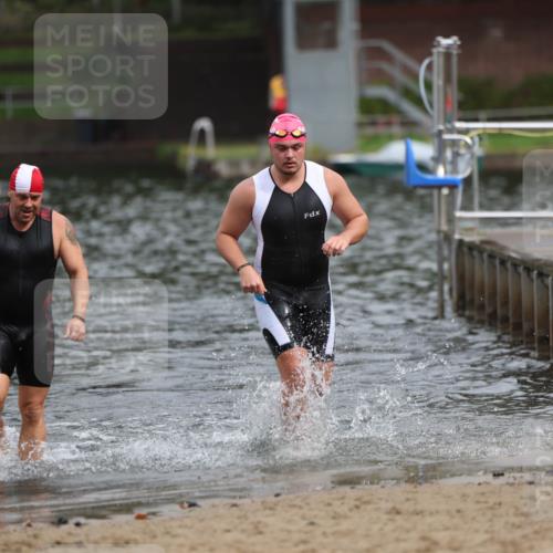 13.09.2026 - Stadtparktriathlon Mo-Foto http://msf.ph/oto/10259439 13.09.2026 11:57:28 Schwimmen 1025, 1065 meine-sportfotos.de