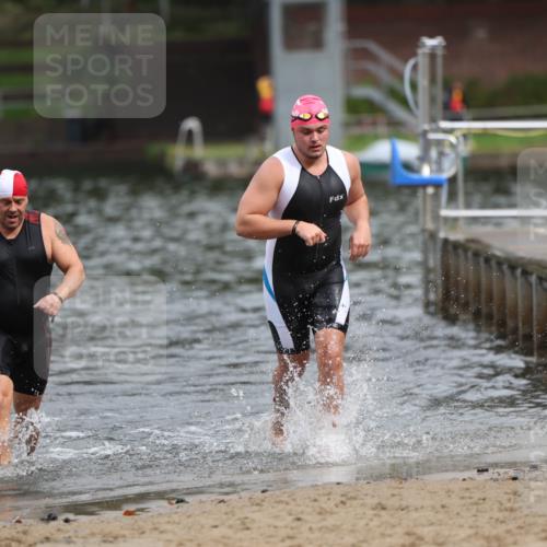 13.09.2026 - Stadtparktriathlon Mo-Foto http://msf.ph/oto/10259442 13.09.2026 11:57:28 Schwimmen 1025, 1065 meine-sportfotos.de