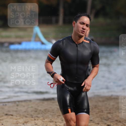 13.09.2026 - Stadtparktriathlon Mo-Foto http://msf.ph/oto/10259452 13.09.2026 11:28:43 Schwimmen 834, 840 meine-sportfotos.de