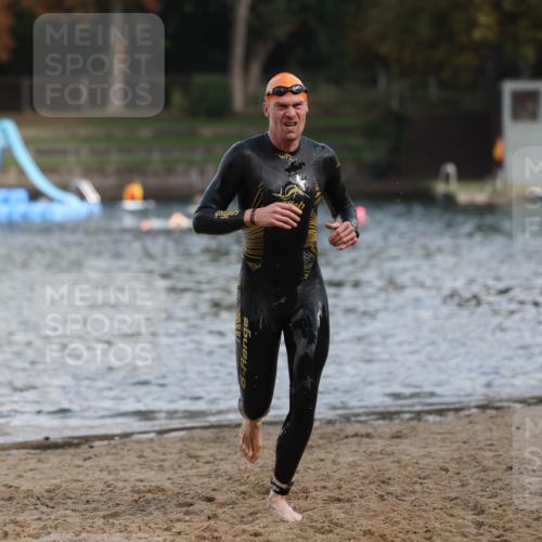 13.09.2026 - Stadtparktriathlon Mo-Foto http://msf.ph/oto/10259462 13.09.2026 11:28:45 Schwimmen 834, 840 meine-sportfotos.de