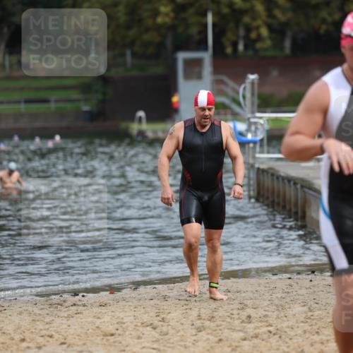 13.09.2026 - Stadtparktriathlon Mo-Foto http://msf.ph/oto/10259463 13.09.2026 11:57:32 Schwimmen 1025, 1065 meine-sportfotos.de