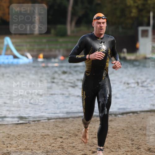 13.09.2026 - Stadtparktriathlon Mo-Foto http://msf.ph/oto/10259468 13.09.2026 11:28:46 Schwimmen 834, 840 meine-sportfotos.de