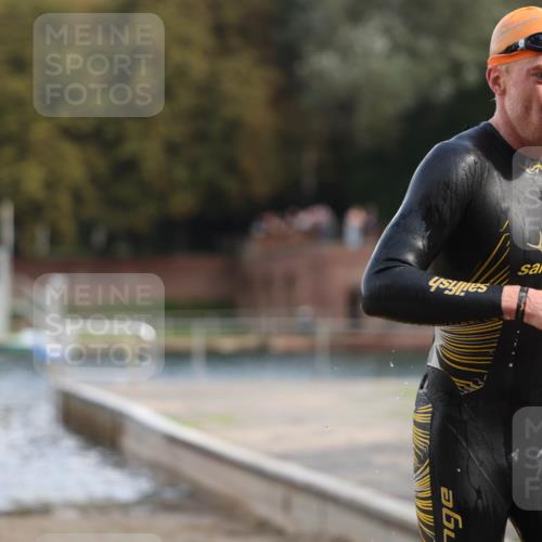 13.09.2026 - Stadtparktriathlon Mo-Foto http://msf.ph/oto/10259482 13.09.2026 11:28:48 Schwimmen 834 meine-sportfotos.de