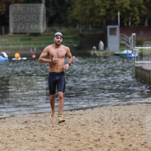 13.09.2026 - Stadtparktriathlon Mo-Foto http://msf.ph/oto/10259493 13.09.2026 11:58:01 Schwimmen 954 meine-sportfotos.de