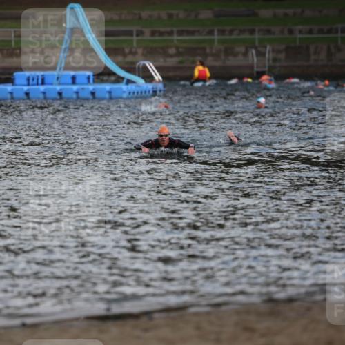 13.09.2026 - Stadtparktriathlon Mo-Foto http://msf.ph/oto/10259506 13.09.2026 11:29:13 Schwimmen  meine-sportfotos.de
