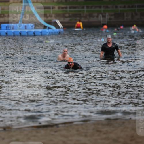 13.09.2026 - Stadtparktriathlon Mo-Foto http://msf.ph/oto/10259511 13.09.2026 11:29:19 Schwimmen  meine-sportfotos.de