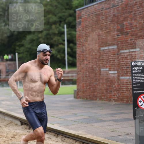 13.09.2026 - Stadtparktriathlon Mo-Foto http://msf.ph/oto/10259514 13.09.2026 11:58:04 Schwimmen 954 meine-sportfotos.de